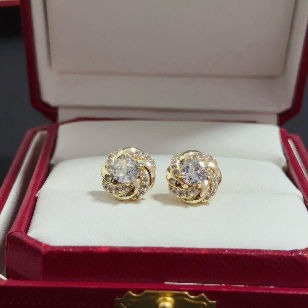 💎💎Cartier earrings💎💎